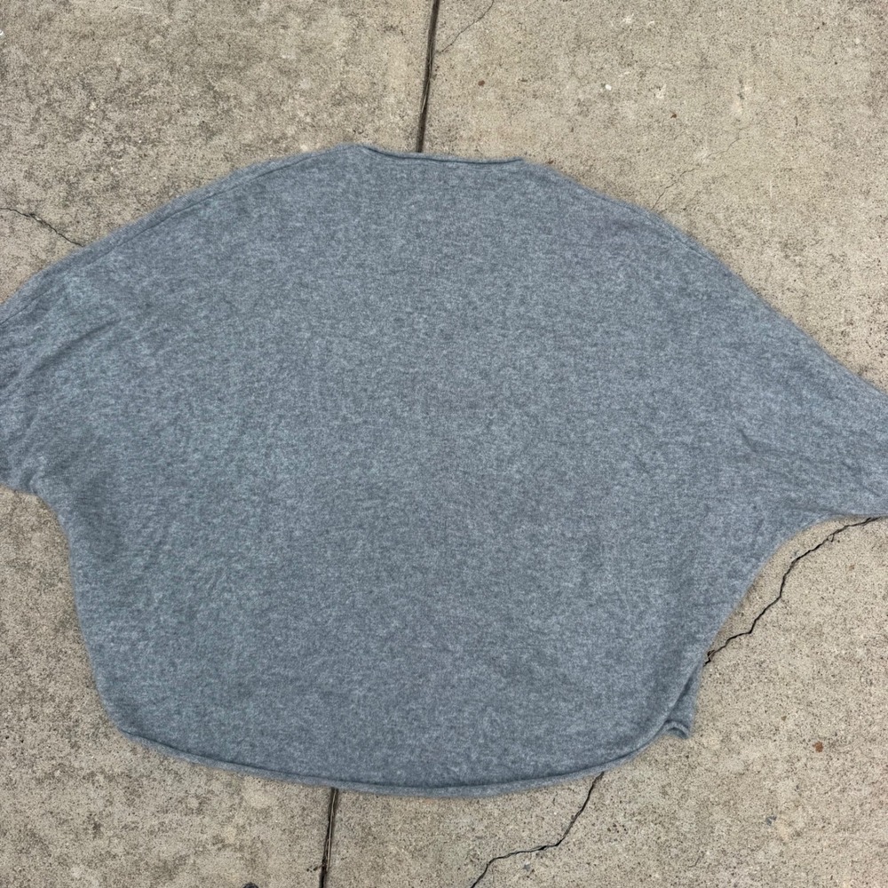 Quince Batwing Sweater Womens L/XL Heather Grey Cashmere Oversized Soft Chic - Picture 2 of 12